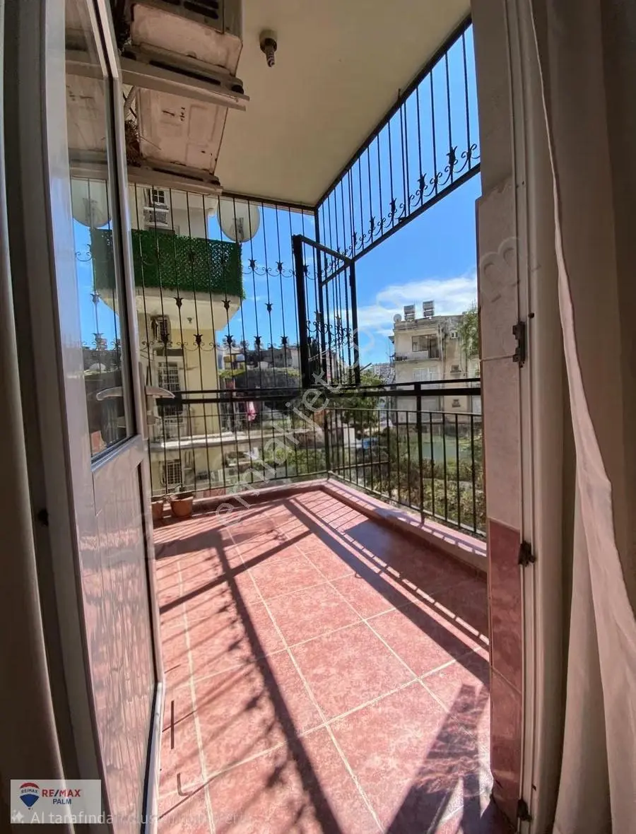 Remax Palm'den Mithatpaşa Mah.'de Site İçi Satılık 3+1 Daire - Görsel 5