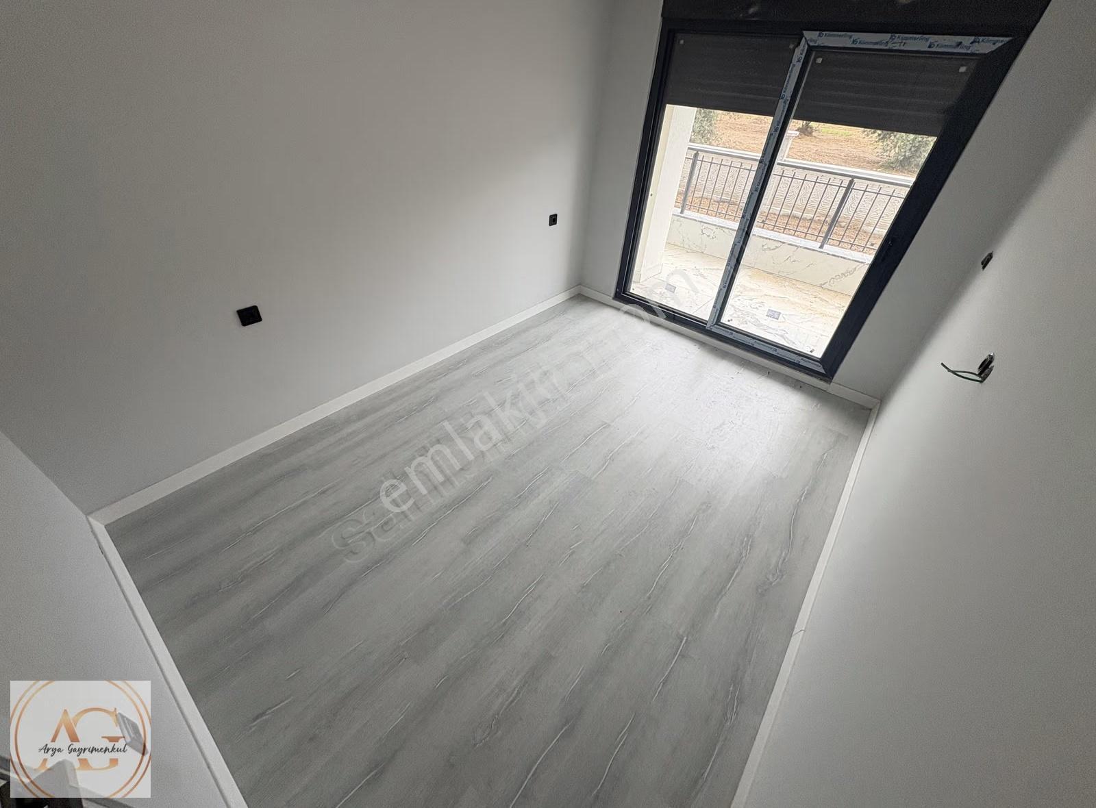 Hamidiye'de Otoparklı, Ebeveyn Banyolu, 3+1 Satılık Daire - Görsel 13