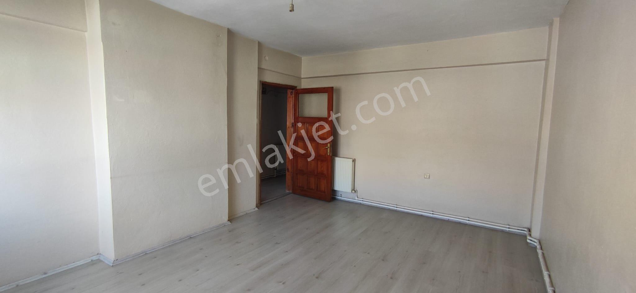 Elfi Den Gümüşçeşme Mahallesi Kiralık 3+1 Daire - Görsel 13