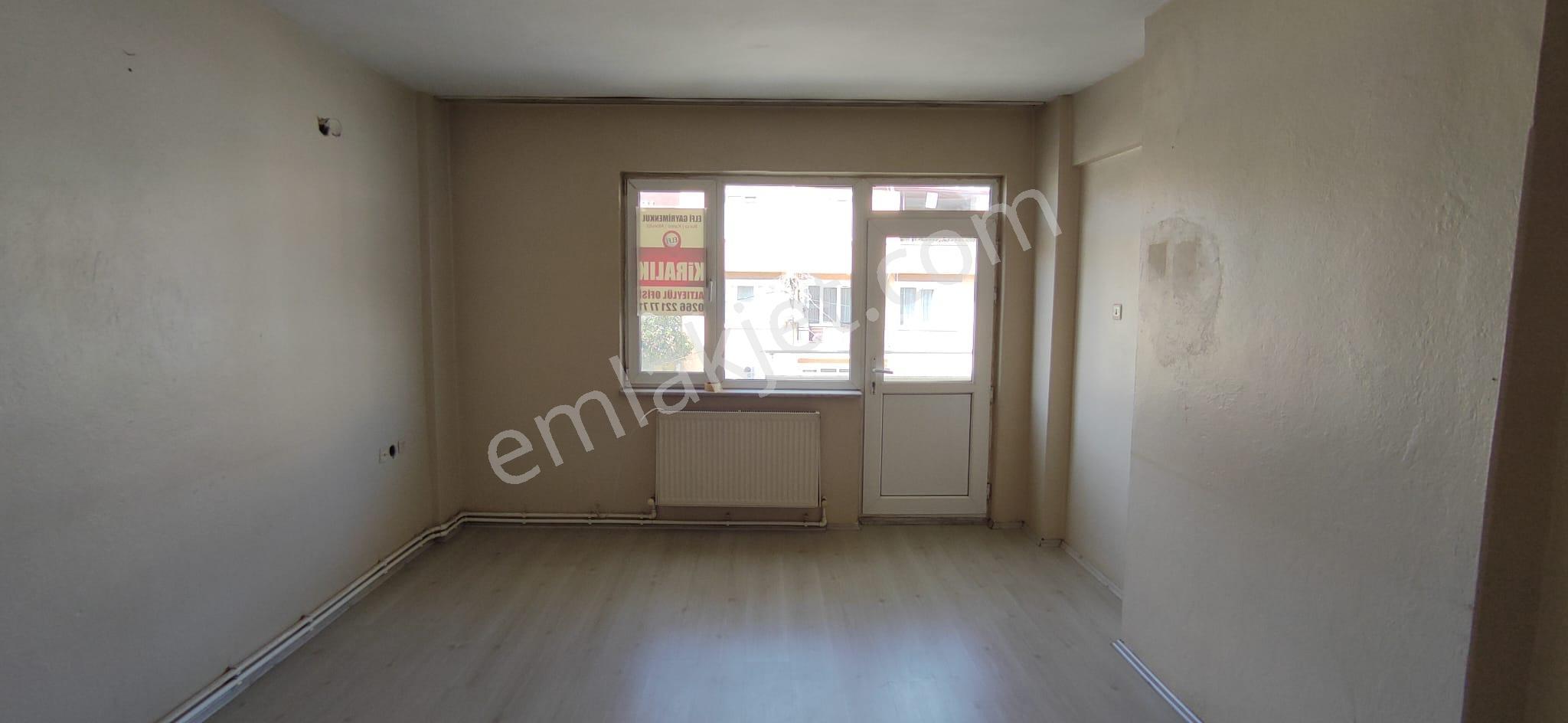 Elfi Den Gümüşçeşme Mahallesi Kiralık 3+1 Daire - Görsel 3