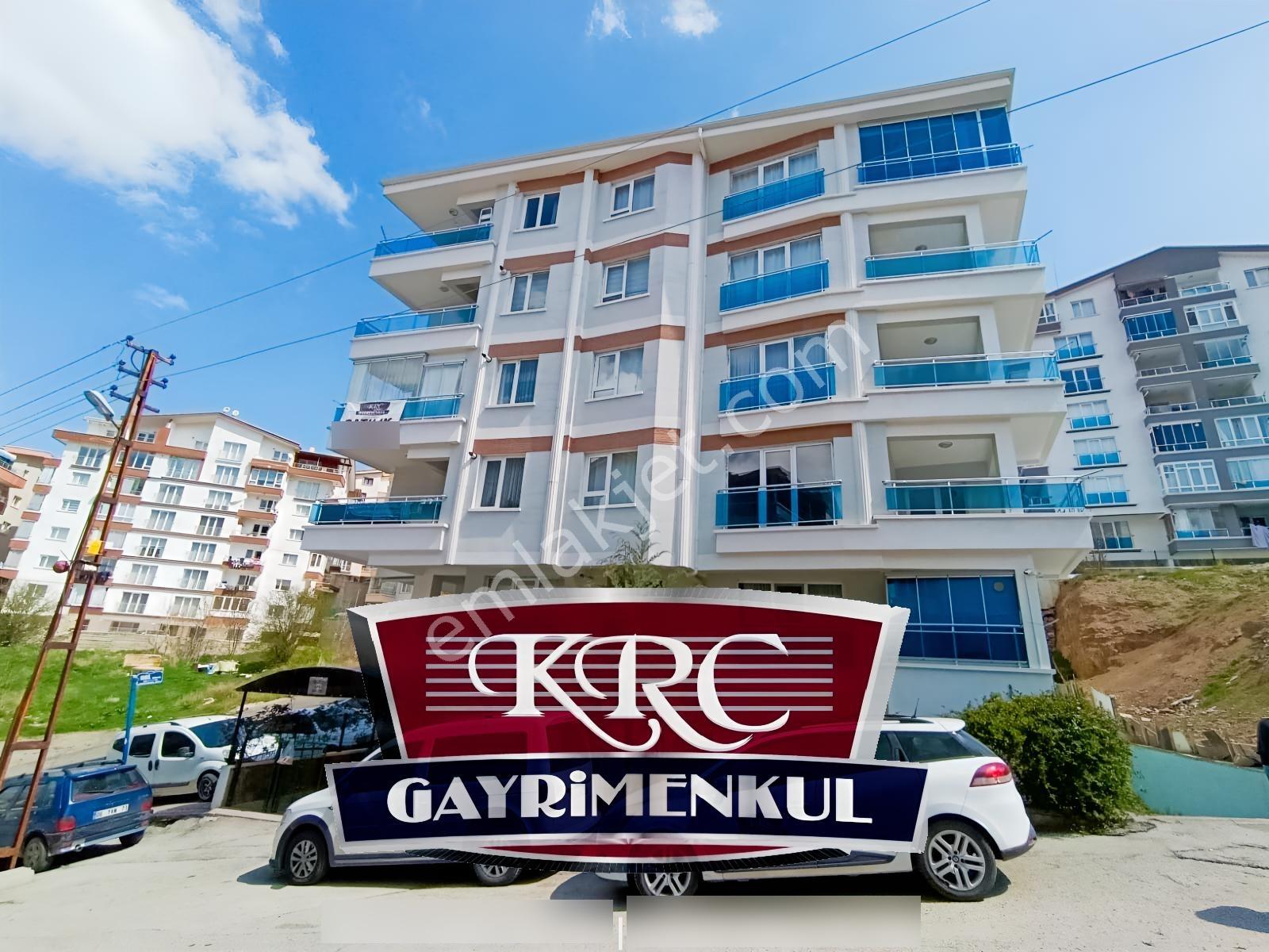 Krc'den Durali Alıç Mahallesinde 3+1 Gd Cephe Satılık Daire