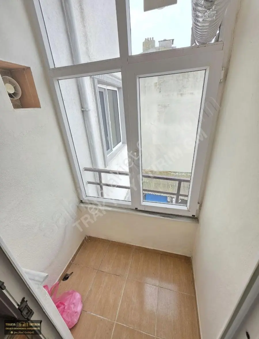 Altınova Da 2+1 Kiralık Daire - Görsel 5