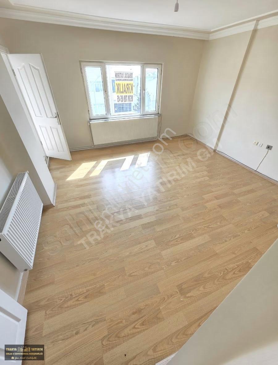 Altınova Da 2+1 Kiralık Daire - Görsel 12