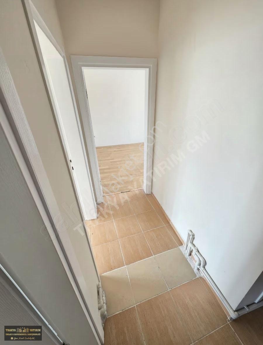 Altınova Da 2+1 Kiralık Daire - Görsel 4