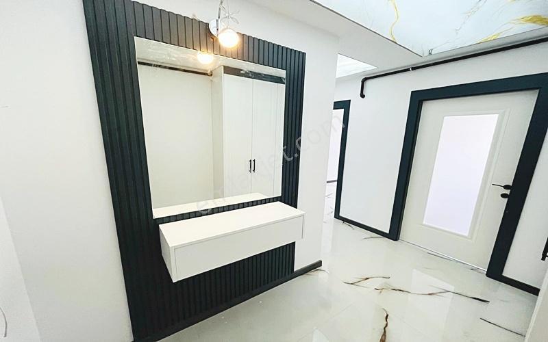 Yenikent Emla'tan Okullar Bölgesinde Satılık 4+1 160m2 - Görsel 9
