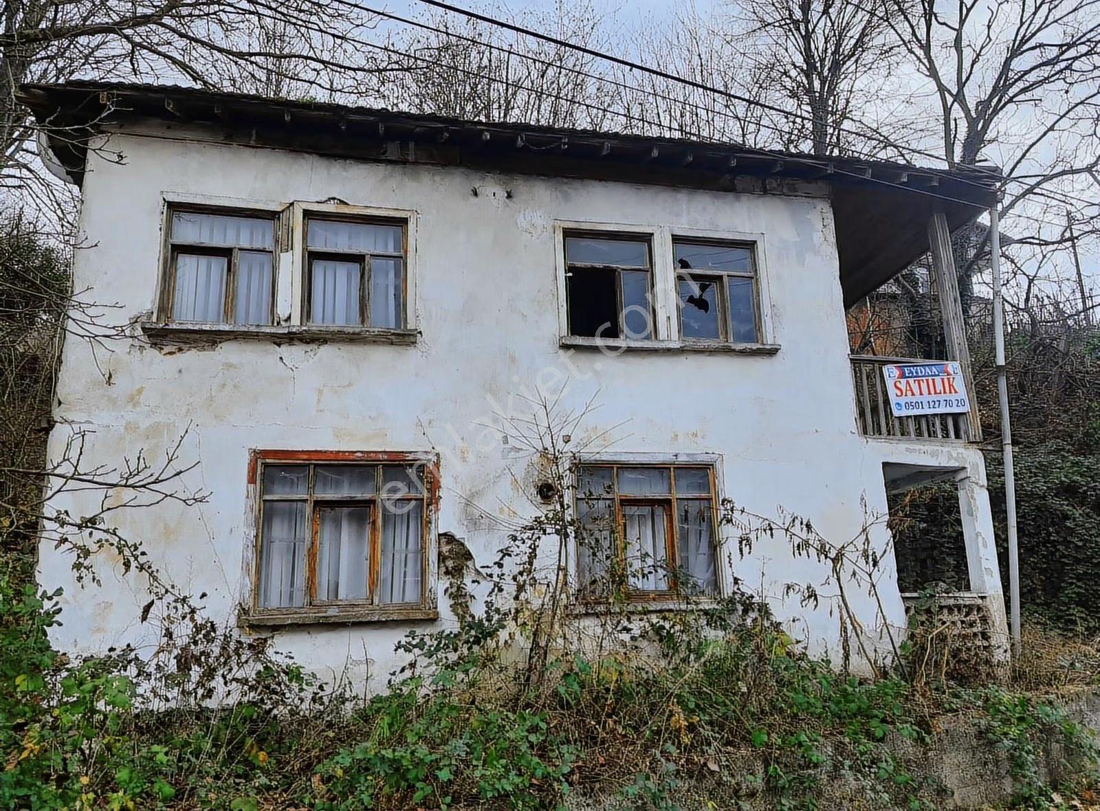 Selimiyede Köy İçi 1.463 M² İmarlı Arsa Ve 2 Katlı Kargır Ev - Görsel 9
