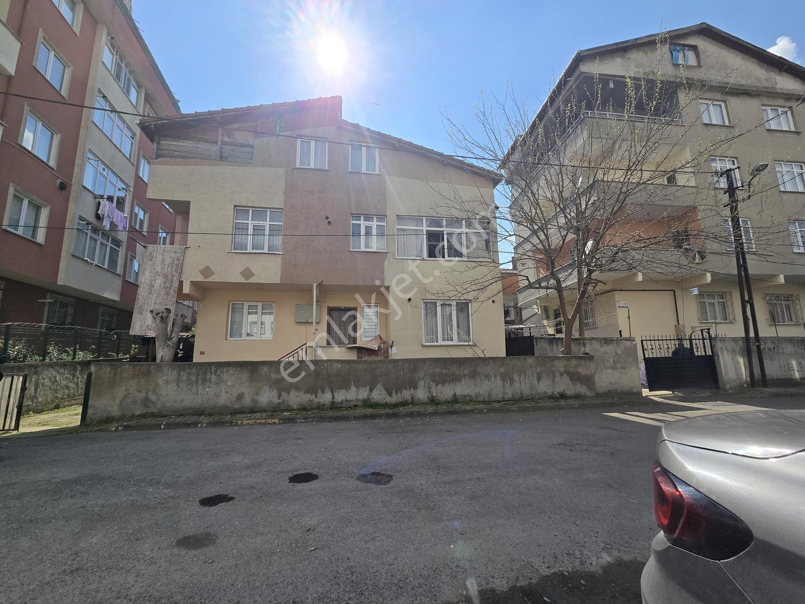 Pendik Ahmetyesevi Mahallesindce Kiralık 2+1 Eşyalı Daire - Görsel 12