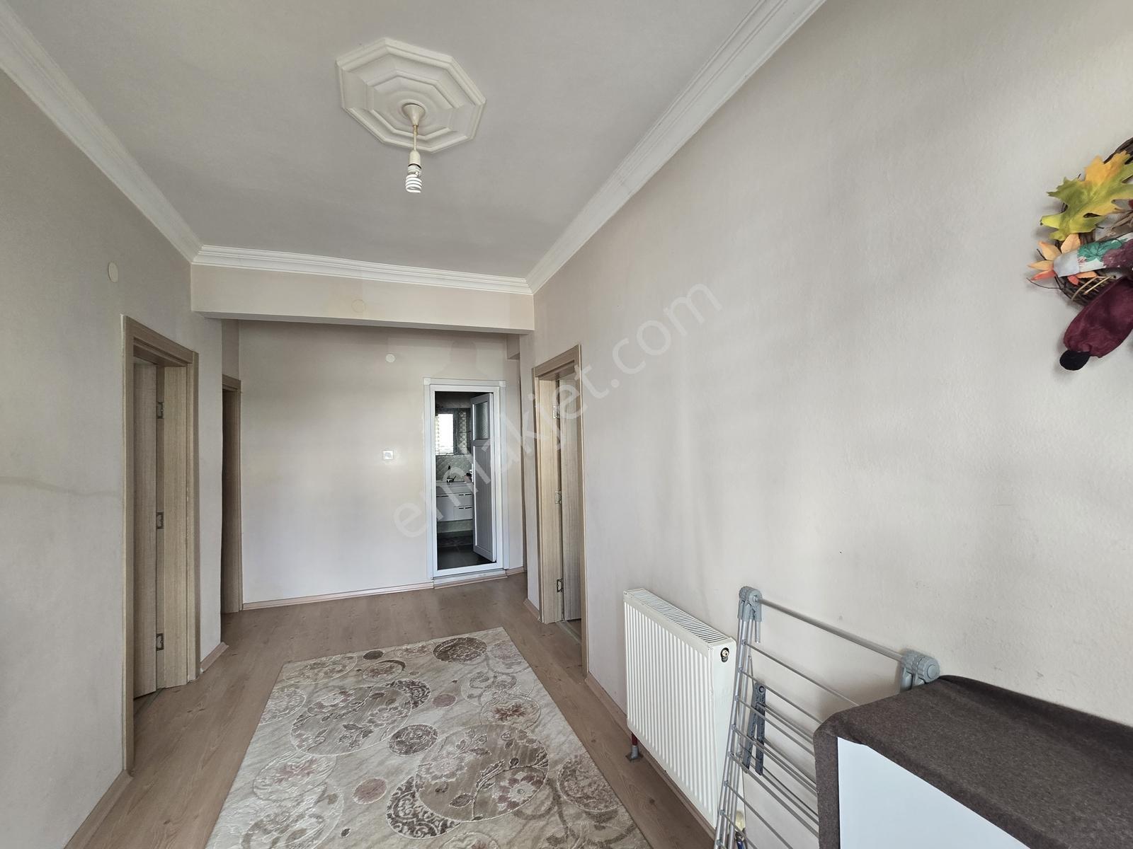 Pendik Ahmetyesevi Mahallesindce Kiralık 2+1 Eşyalı Daire - Görsel 11