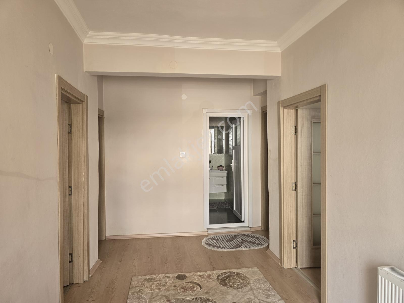 Pendik Ahmetyesevi Mahallesindce Kiralık 2+1 Eşyalı Daire - Görsel 4