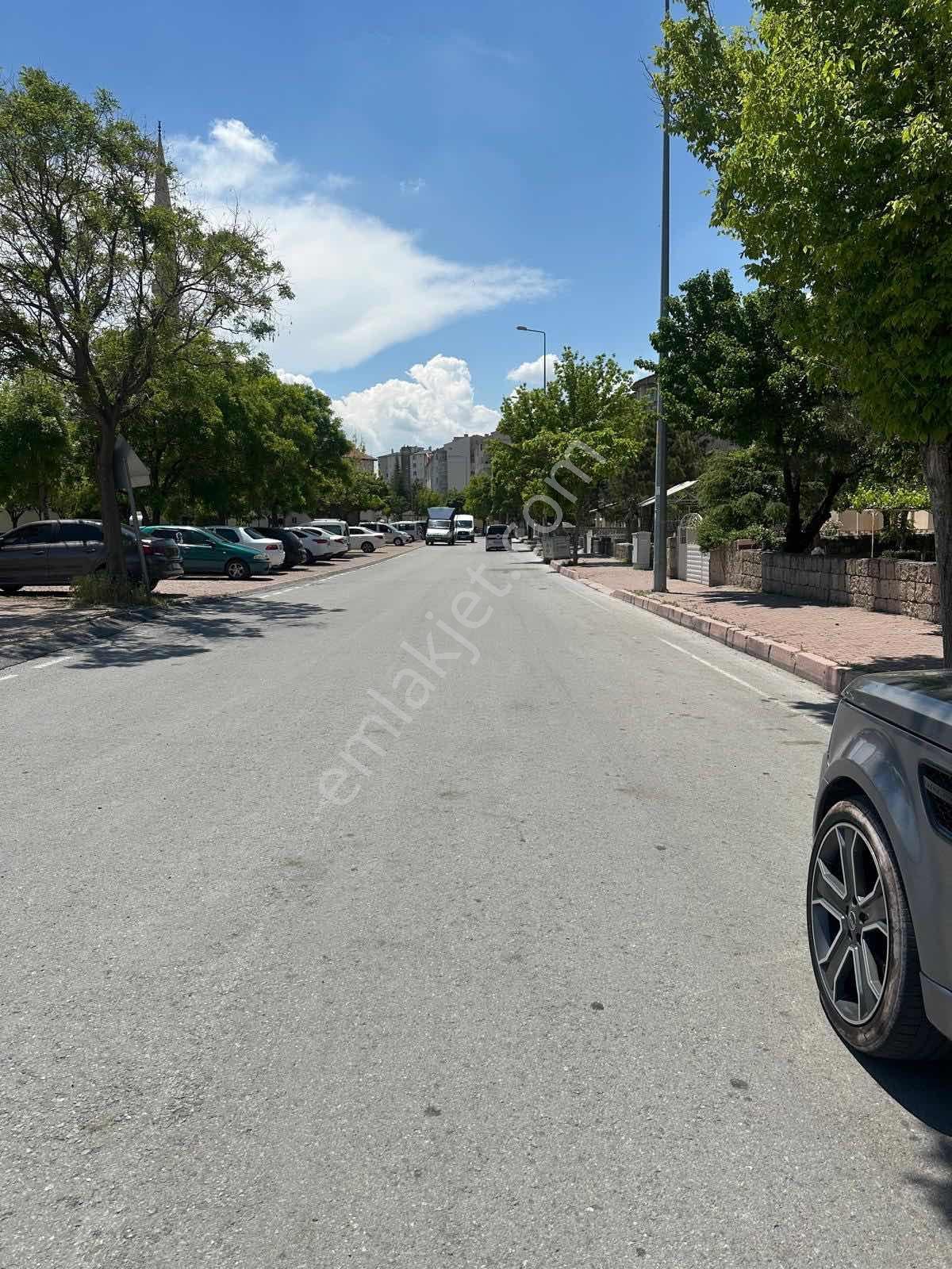 Yavuz Selim Mah. İçi Boş Kiralık 2+1 125m2 Daire - Görsel 6