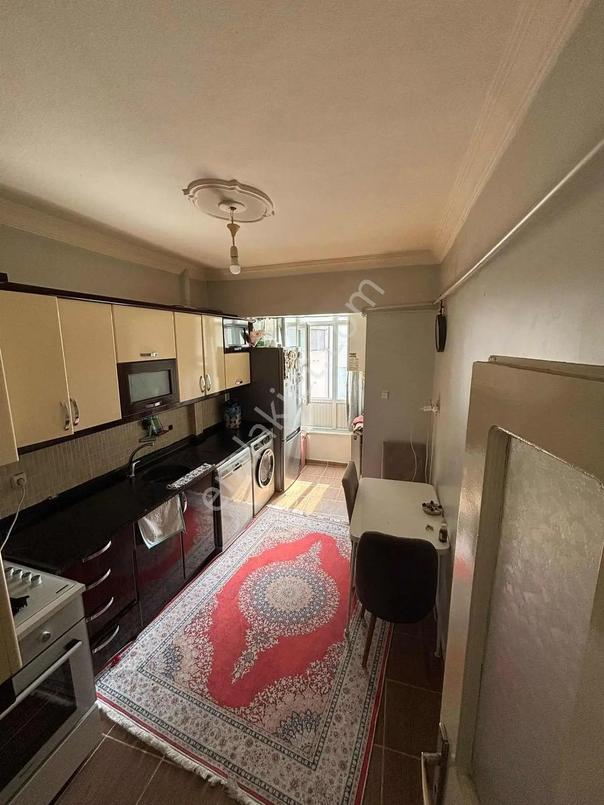 Yavuz Selim Mah. İçi Boş Kiralık 2+1 125m2 Daire - Görsel 4
