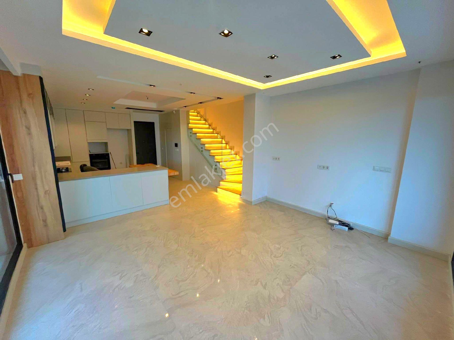 Davutlarda Özel Havuzlu Akıllı Ev Sistemli Sıfır Villa - Görsel 27