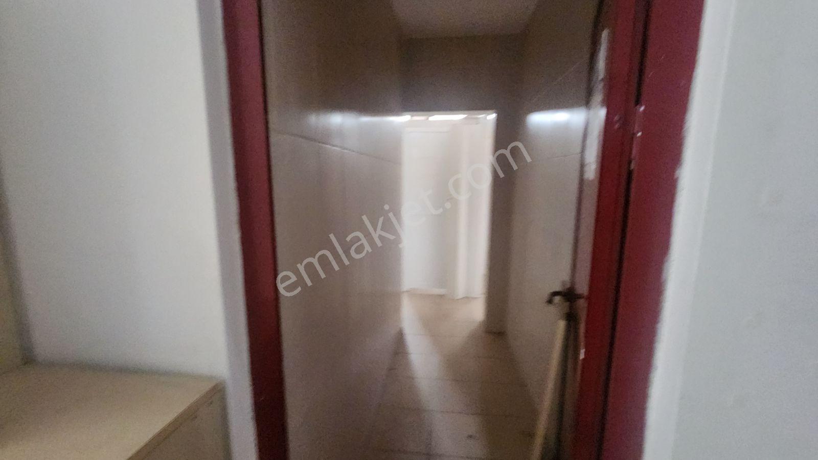 Enes Yeterden 1250 M2 İmalata Uygun İş Yeri - Görsel 12