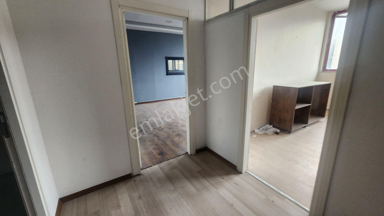 Enes Yeterden 1250 M2 İmalata Uygun İş Yeri - Görsel 2