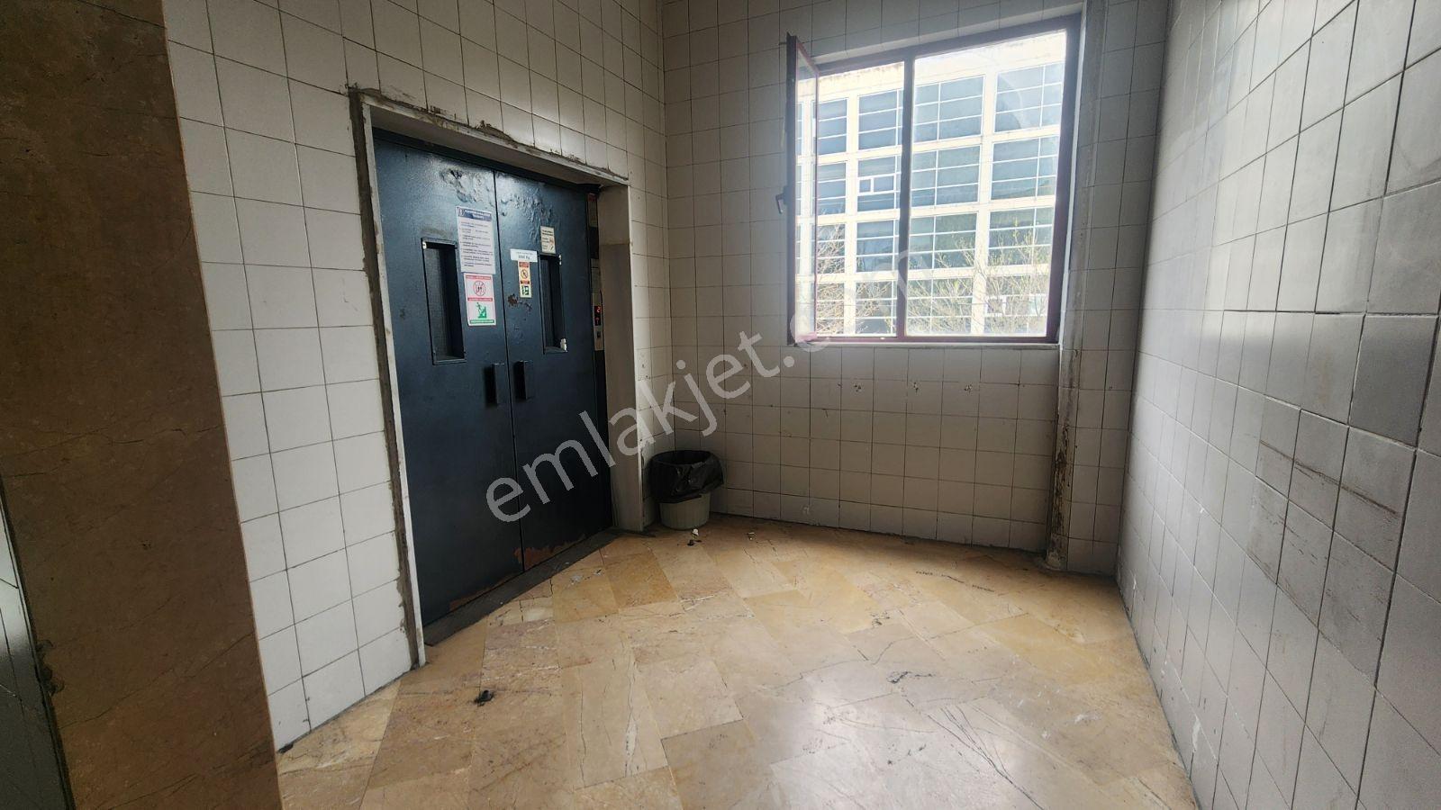 Enes Yeterden 1250 M2 İmalata Uygun İş Yeri - Görsel 19
