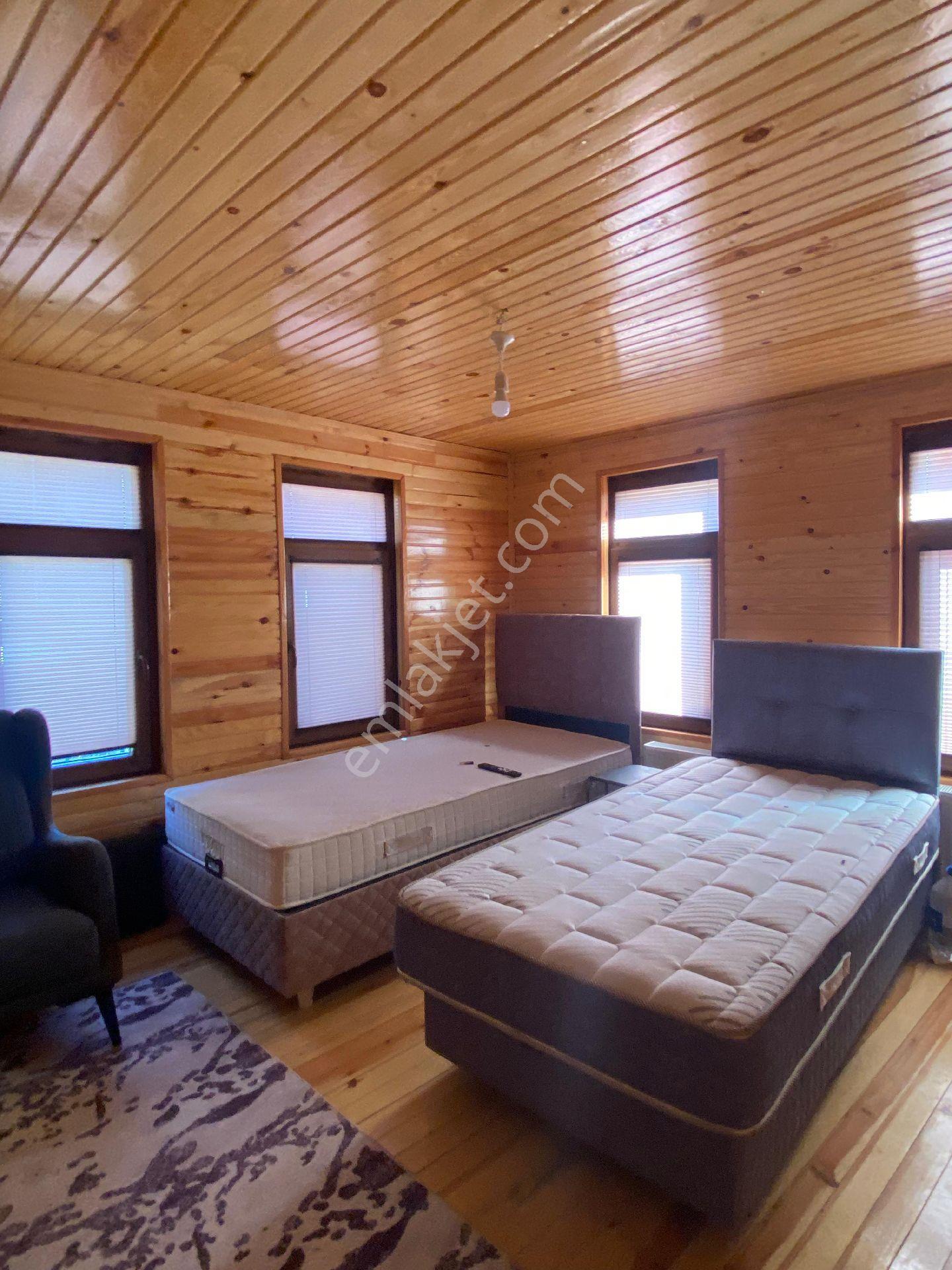 Osmaneli Camicedit İsmetpaşa Caddesi Üzerinde 4+1 Kiralık Daire Eşyalı - Görsel 13