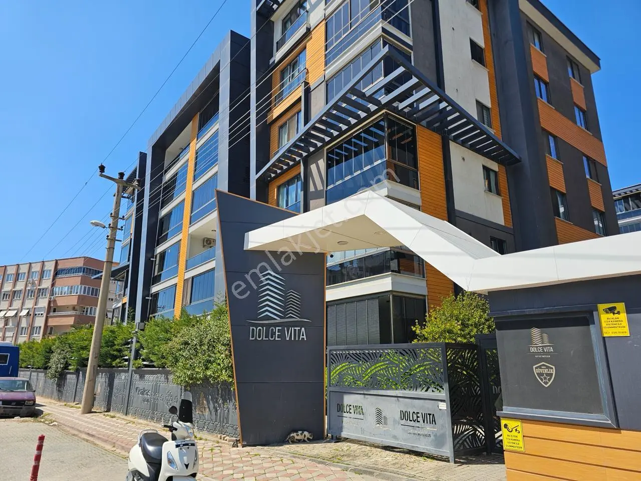 Edremit Cennetayağı Dolce Vita Sitesi’nde Satılık Lüks 2+1 Daire - Görsel 2