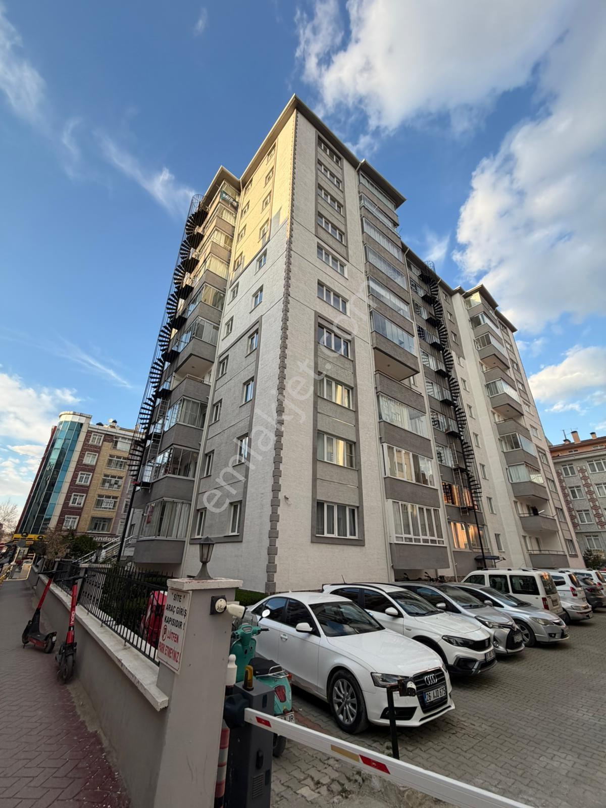 Seylap Caddesi Üzerinde Kaçırılmayacak 3+1 Daire Fırsatı - Görsel 25