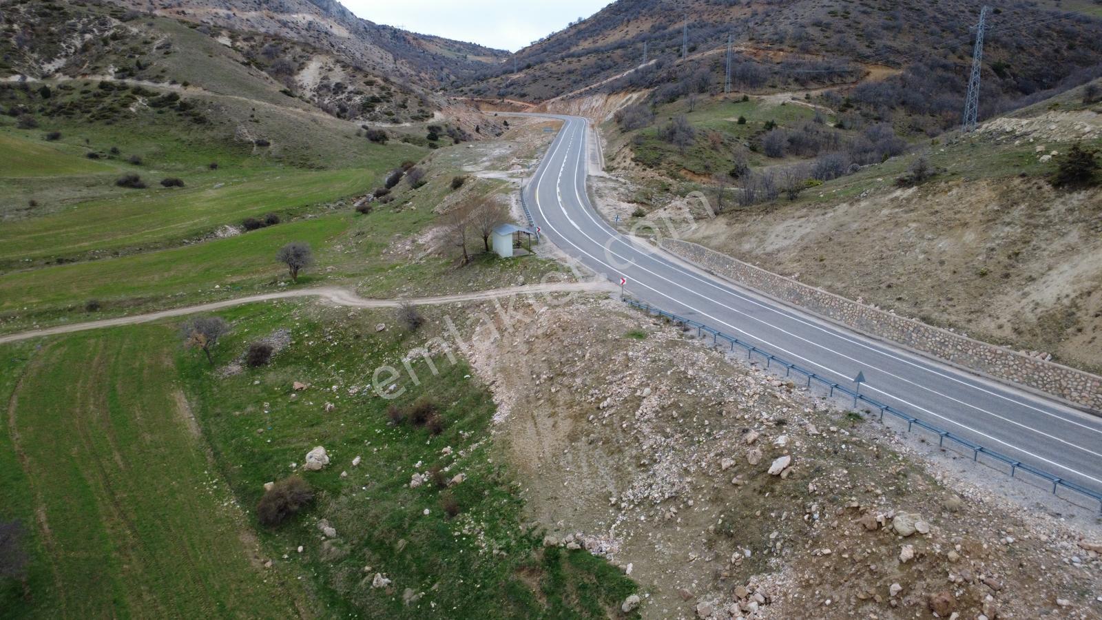 Erzincan İliç Ortatepe Köyünde Satılık Tarla - Görsel 16