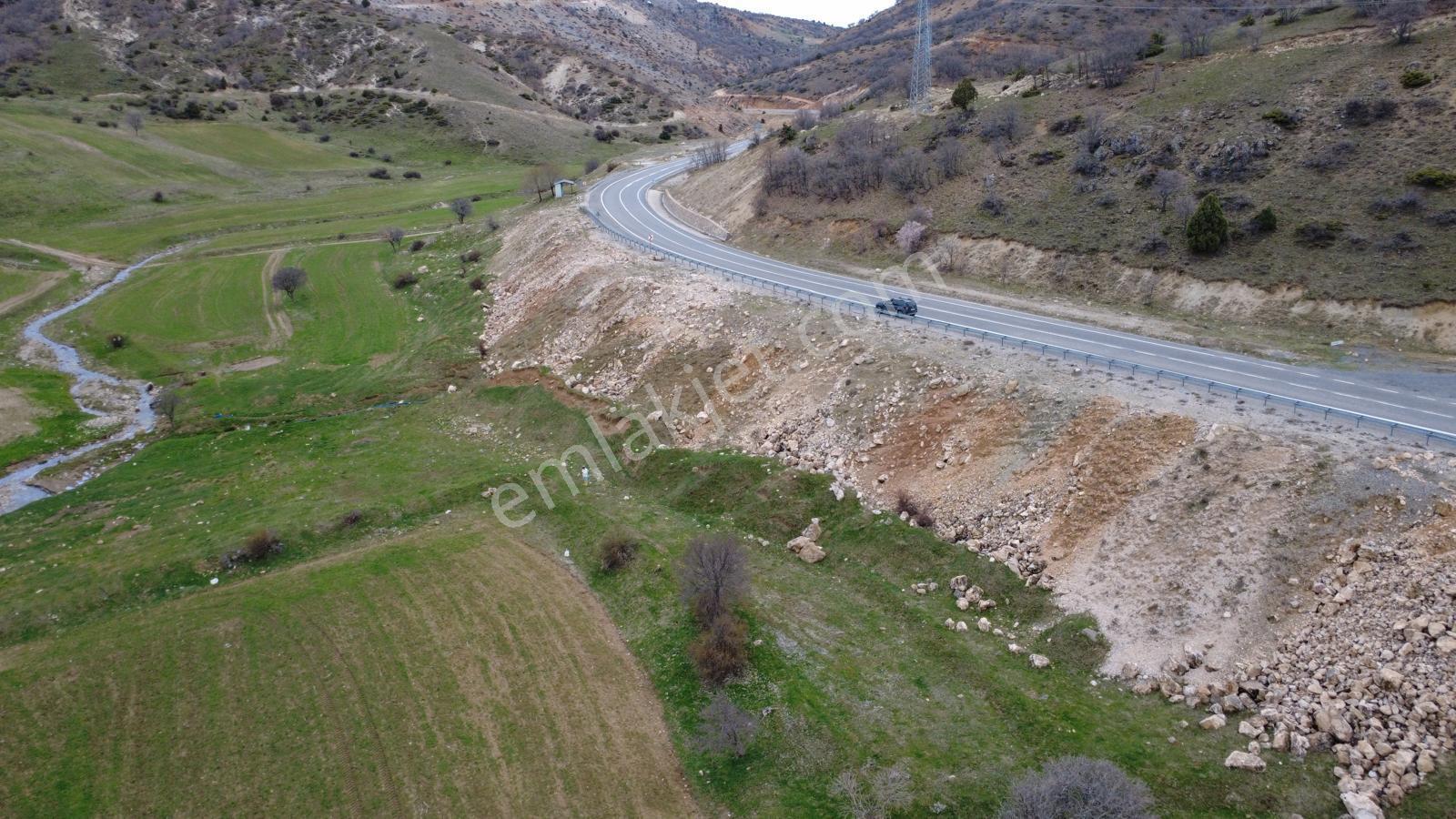 Erzincan İliç Ortatepe Köyünde Satılık Tarla - Görsel 13