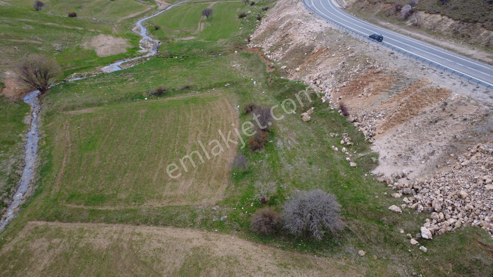 Erzincan İliç Ortatepe Köyünde Satılık Tarla - Görsel 14
