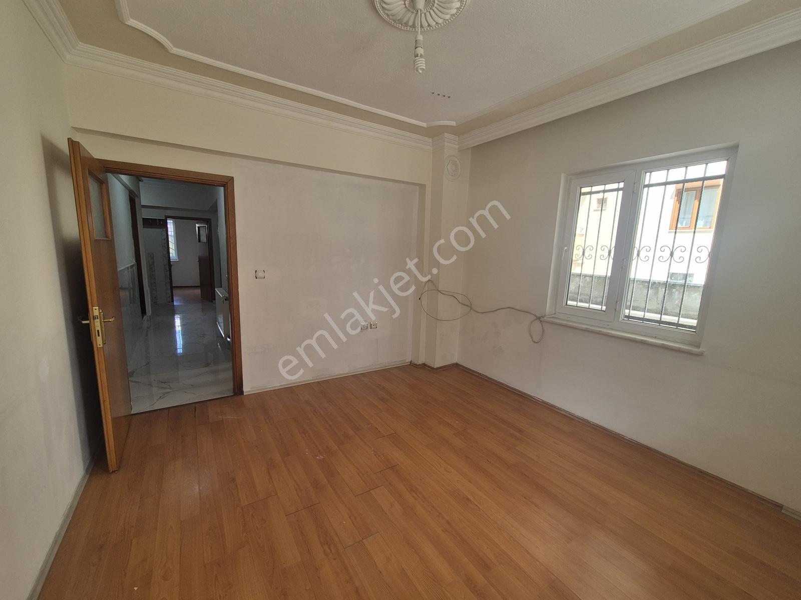 Isparta Merkez Hızırbey Mah. Geniş 3+1 Bahçe Katı Kiralık Daire! - Görsel 22