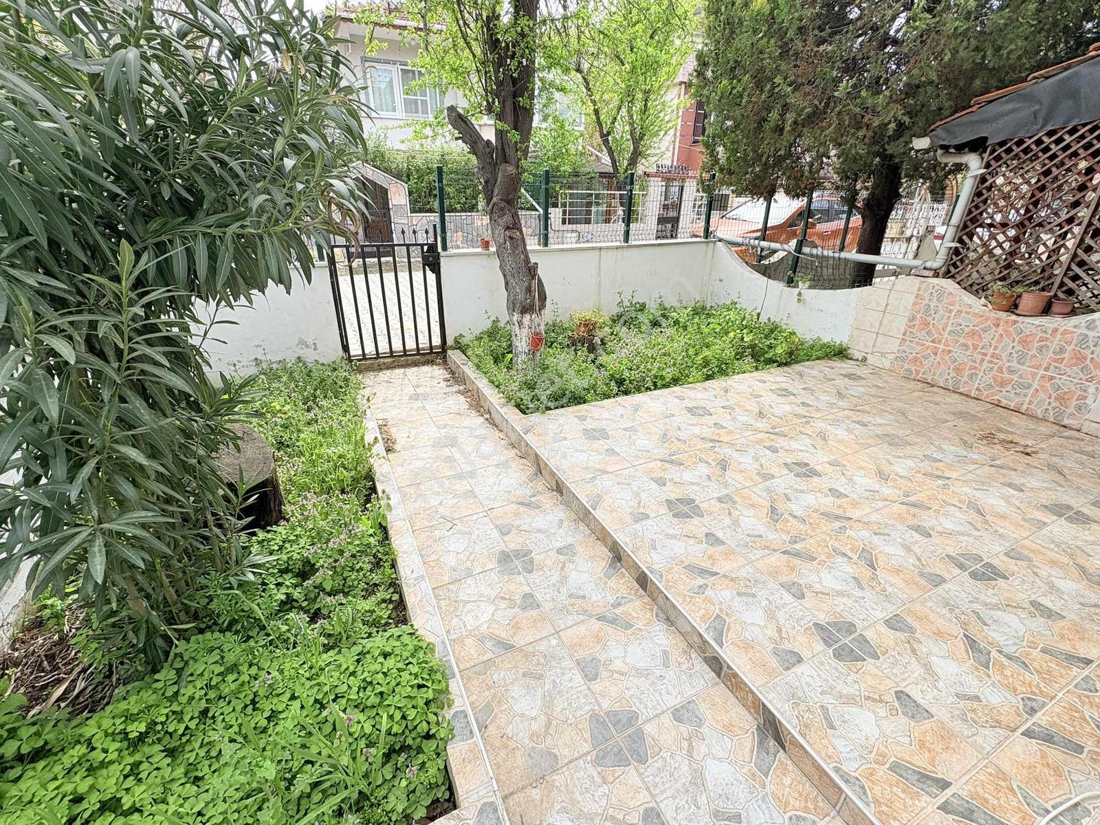 Yeniçiftlik Merkezde İskanlı Geniş Bahçeli 3+1 Satılık Villa - Görsel 21