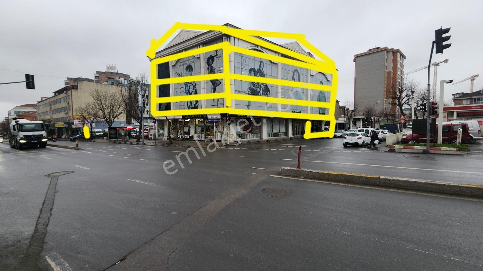 Enes Yeterden Cadde Üzerinde 1200 M2 İş Yeri