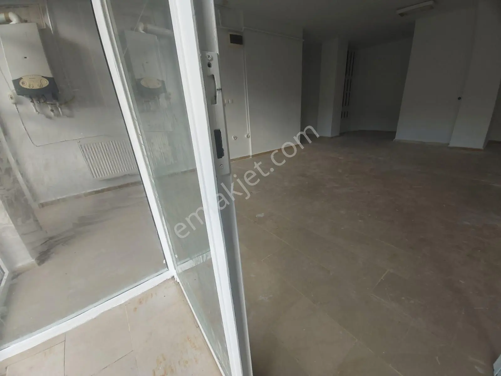 Maltepe Altayçeşmede İşlek Sokakta Satılık 55m2 Acil Arsa Tapulu - Görsel 4