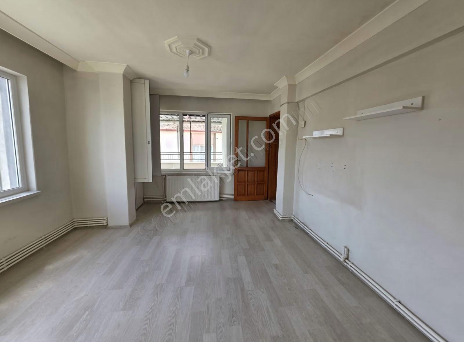 Şehitler Parkı Karşısı 2+1 Açık Mutfak Teraslı Daire - Görsel 19