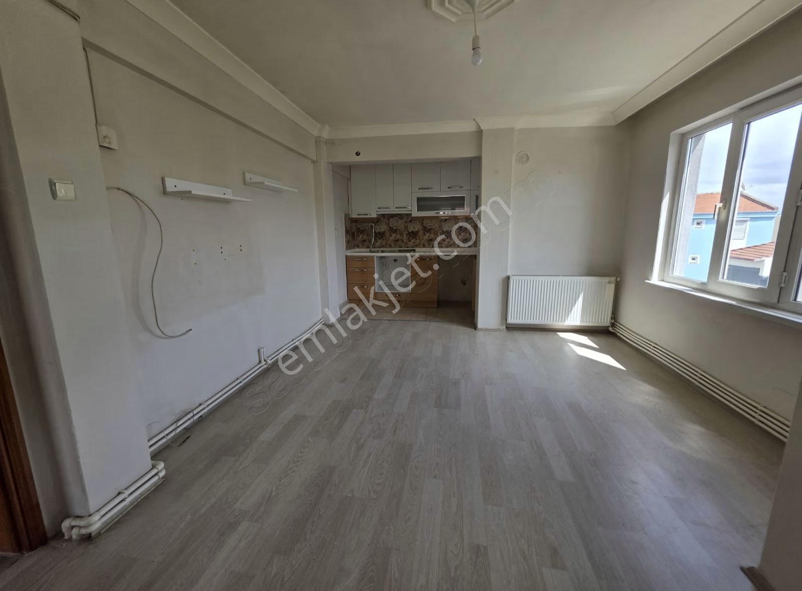 Şehitler Parkı Karşısı 2+1 Açık Mutfak Teraslı Daire - Görsel 23