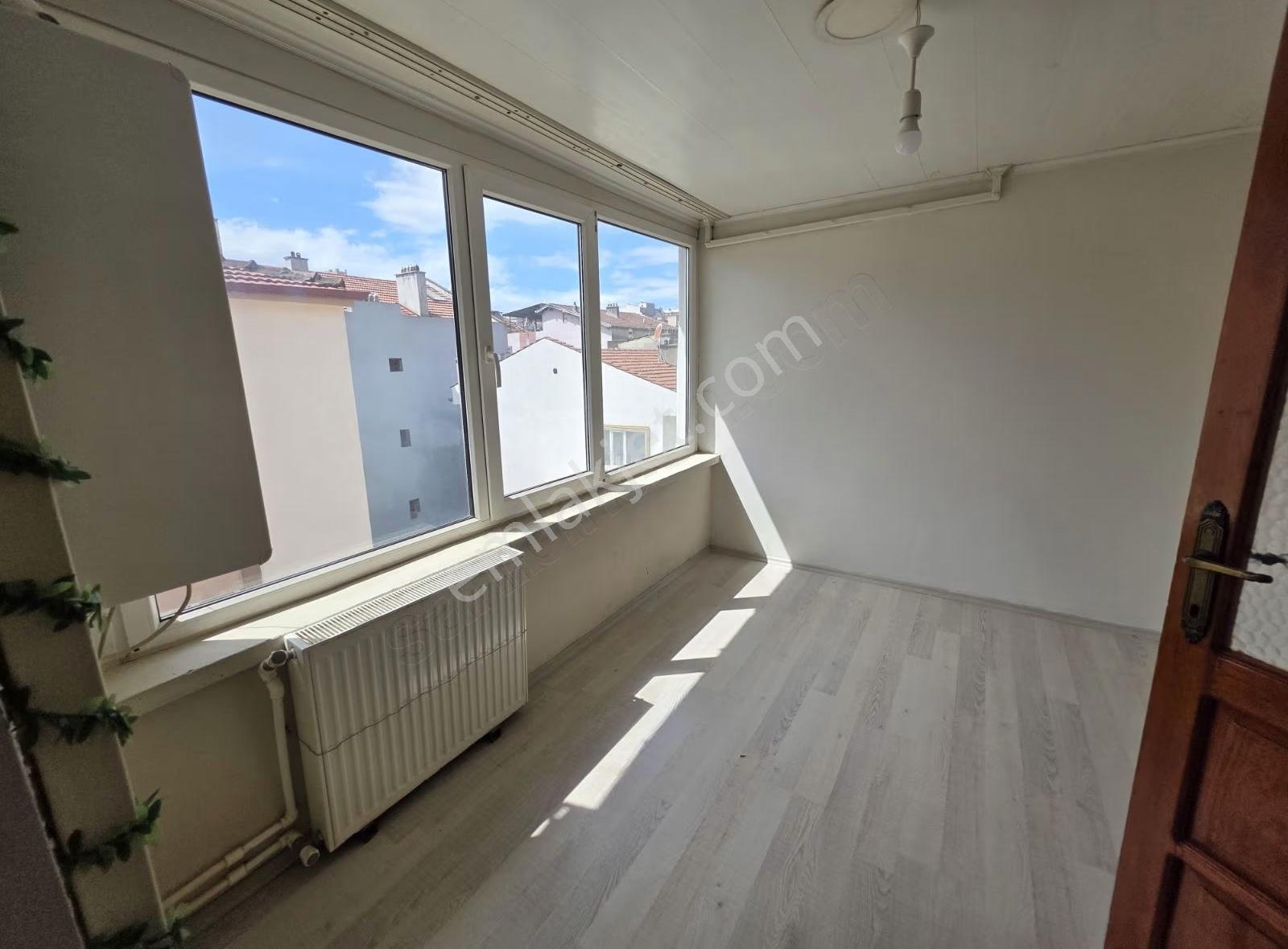 Şehitler Parkı Karşısı 2+1 Açık Mutfak Teraslı Daire - Görsel 9