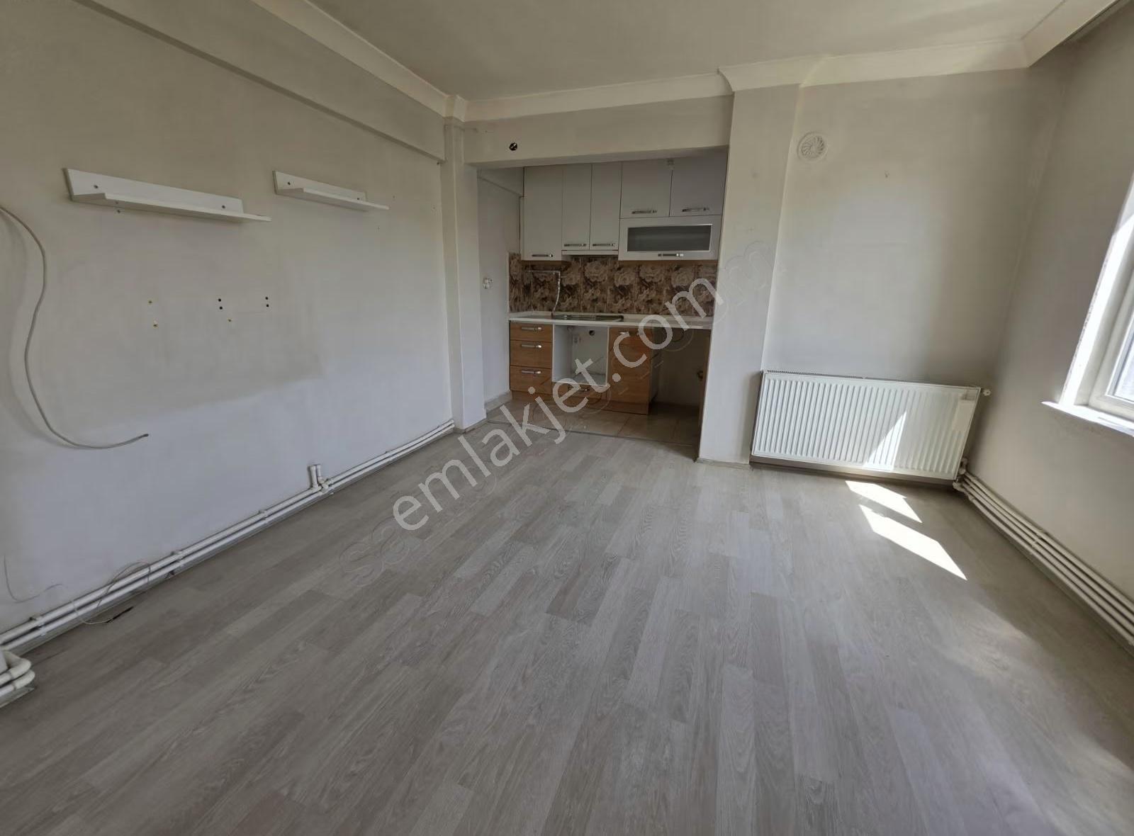 Şehitler Parkı Karşısı 2+1 Açık Mutfak Teraslı Daire - Görsel 18