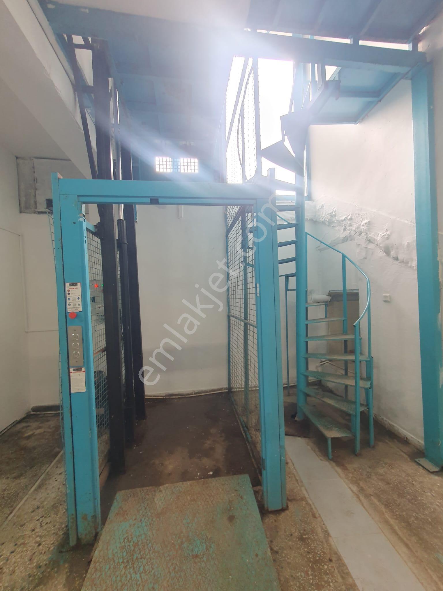 Armax'tan G.o.paşa Maydanına Yakın Kiralık 220m2 İmalathane - Görsel 17