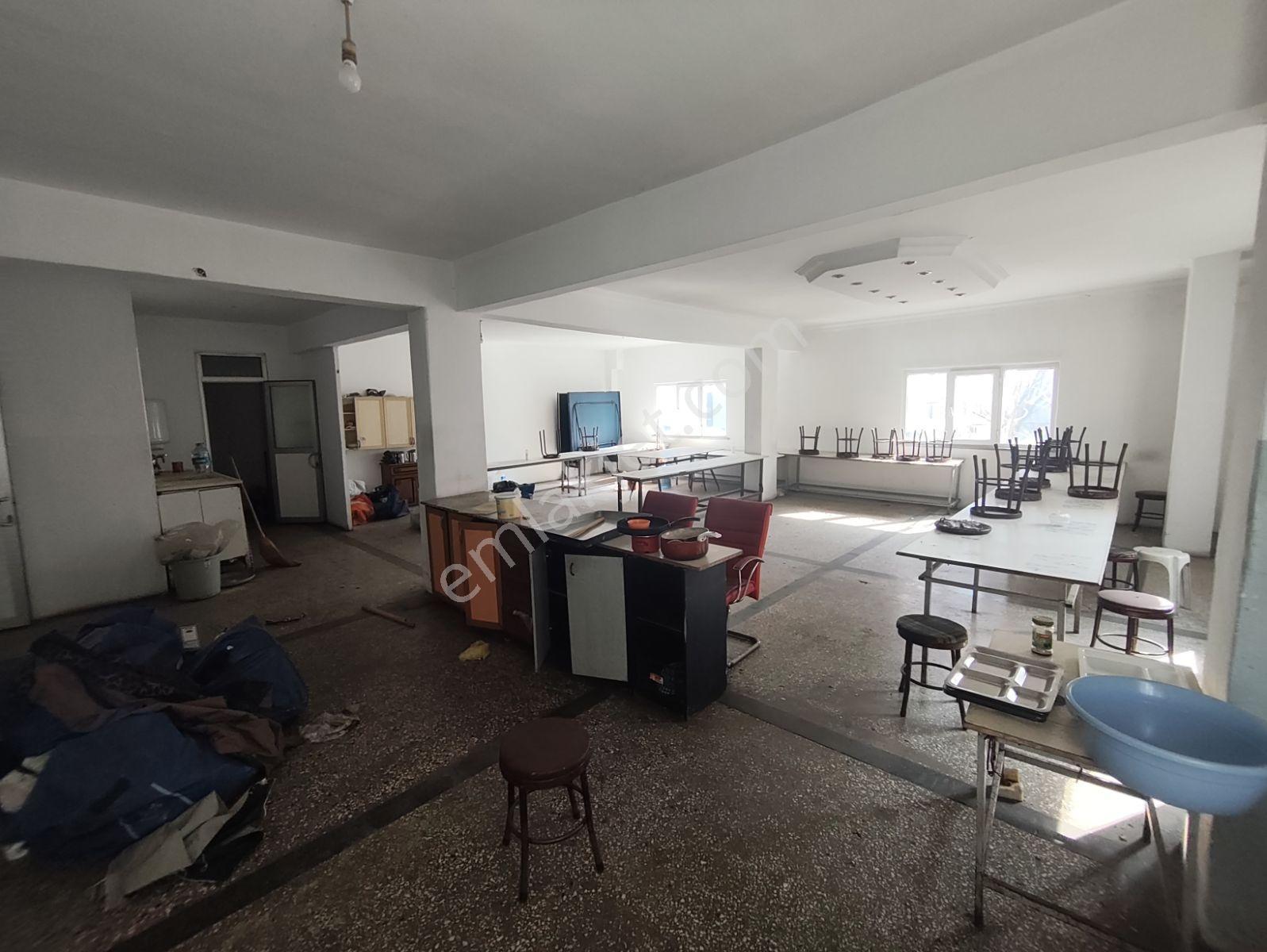 Enes Malik Toraman'dan Kirazlı'da İmalata Uygun 450 M2 Kiralık - Görsel 9