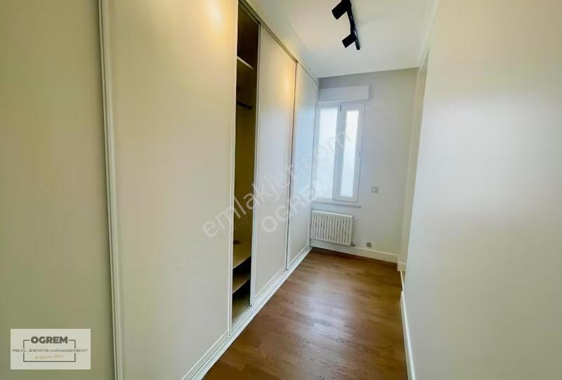 Kadıköy Caddebostan Da Giyinme Odalı Ebeveynli Boş Satılık Daire - Görsel 24