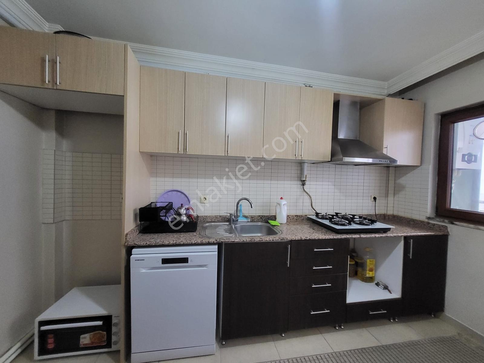 Çarşı Merkezde Kiralik 2+1 Daire - Görsel 24