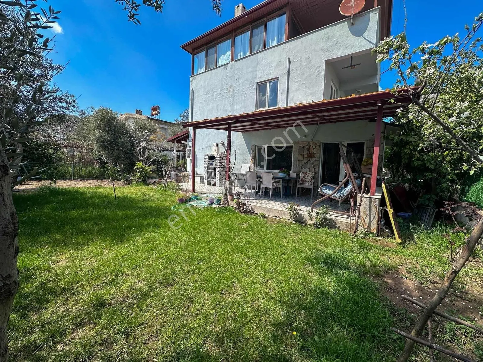 Onmax Burhaniye İskele Satılık Denize 100 Mt Müstakil Villa