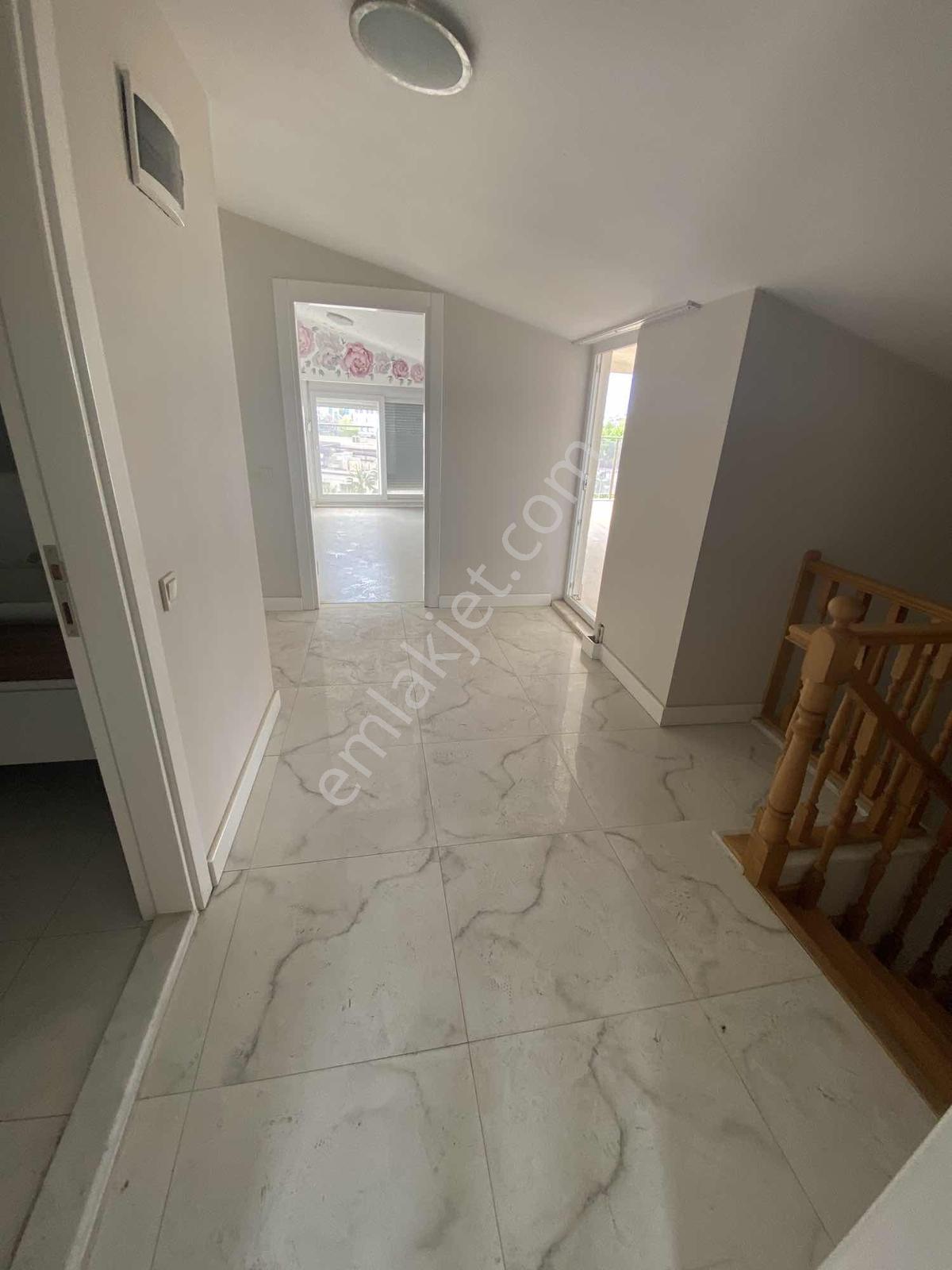 Yukarı Pazarcı Mah Satlık 5+1 Duplexs Daire - Görsel 3