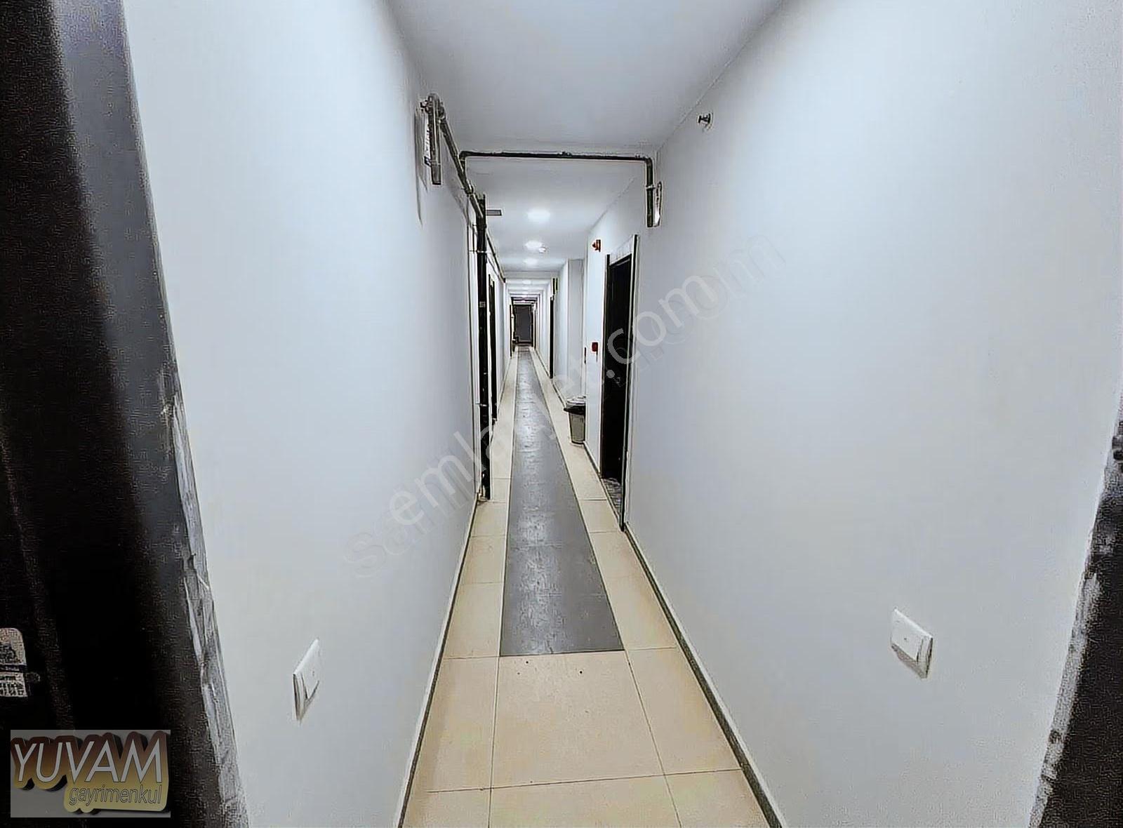 Havuzlu Site İçerisinde Dağ Manzaralı 2+1 - Görsel 9