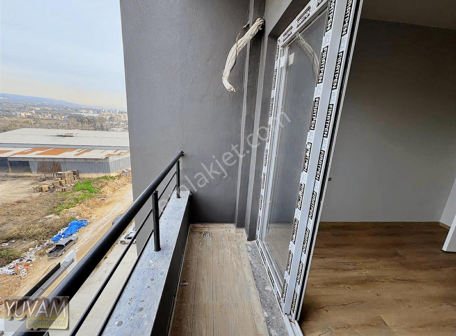 Havuzlu Site İçerisinde Dağ Manzaralı 2+1 - Görsel 16
