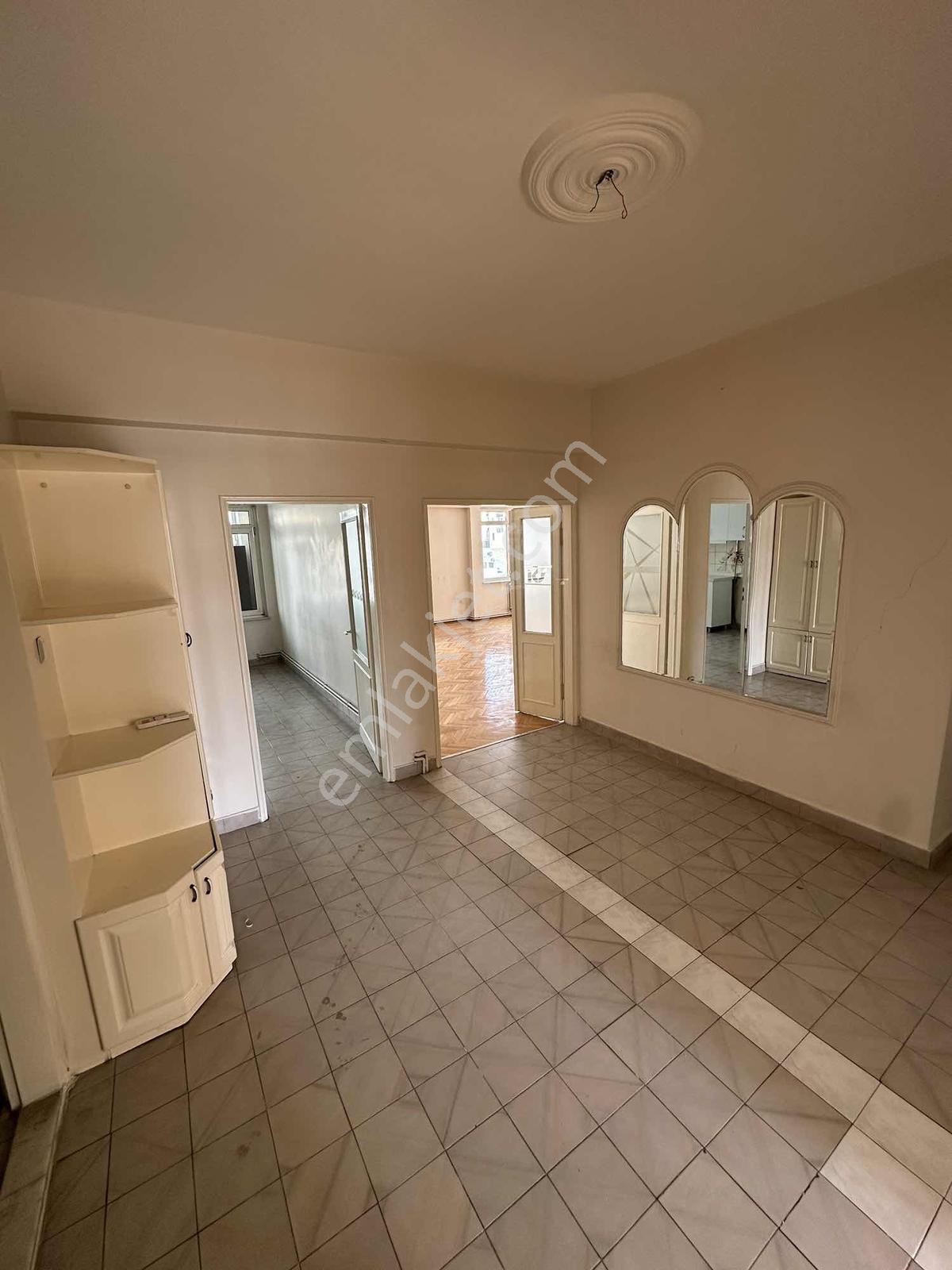 Remax Forum Dan Şehir Merkezinde Kiralık 3+1 - Görsel 8