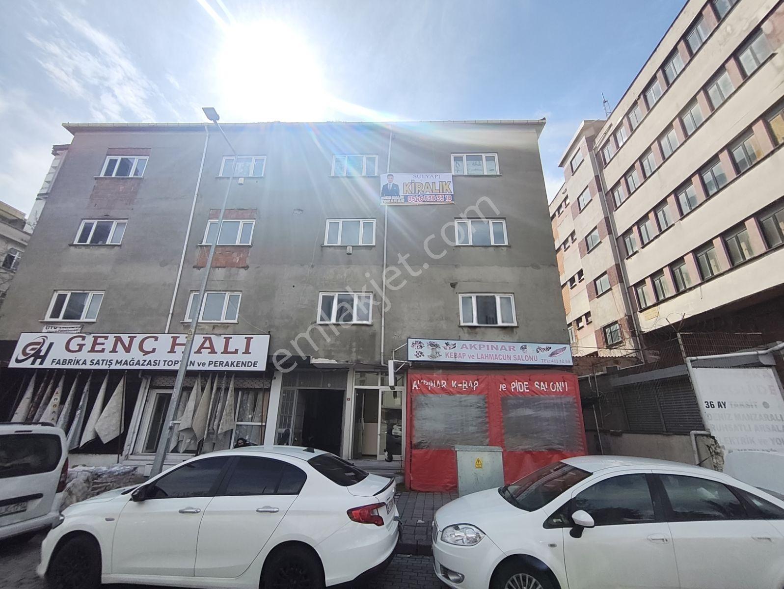 Enes Malik Toraman'dan Kirazlıda 900 M2 2 Kat Kiralık İmalathane