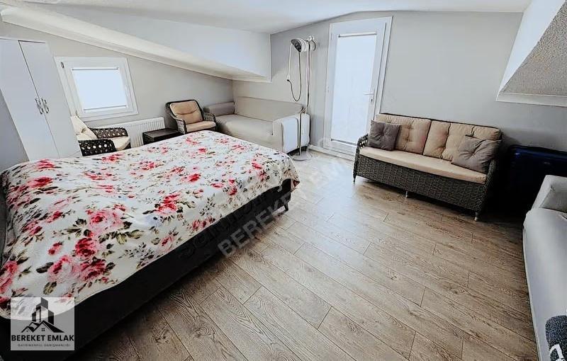Bereket Emlaktan Kapalı Pazara Çok Yakın Geniş Bahçeli Villa - Görsel 18