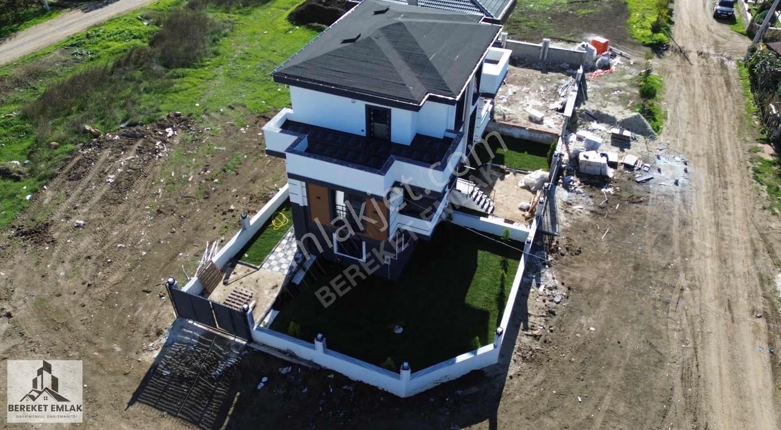 Bereket Emlaktan Köşebaşı Lüx Triplex Villa - Görsel 12
