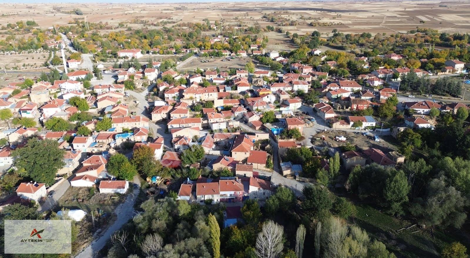 Doğanhisar Koçaş Mahallesinde Yerleşimin Yanında Müstakil Bahçe - Görsel 4