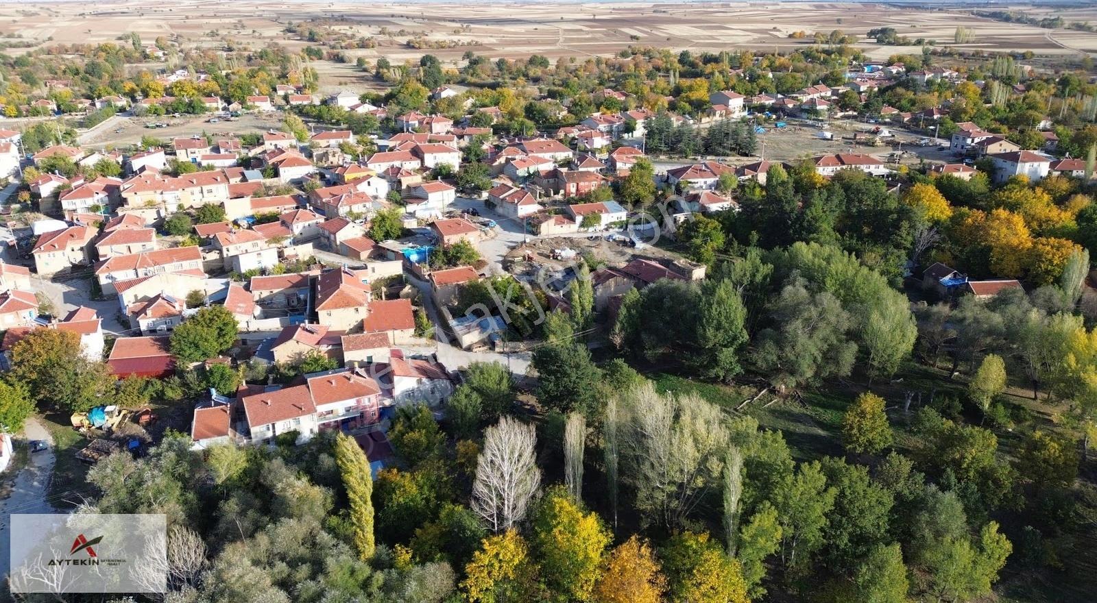 Doğanhisar Koçaş Mahallesinde Yerleşimin Yanında Müstakil Bahçe - Görsel 18