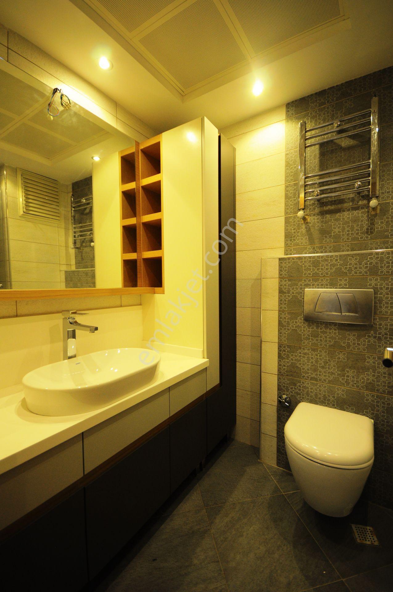 İstanbul House'dan Corner Life Sitesinde Havuz Cepheli Geniş 1+1 - Görsel 15
