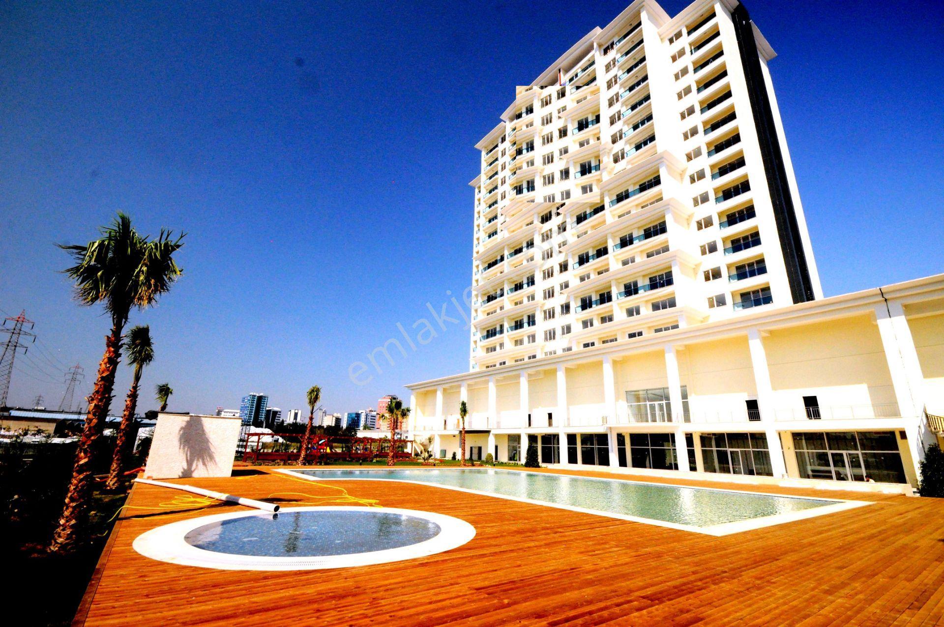 İstanbul House'dan Corner Life Sitesinde Havuz Cepheli Geniş 1+1 - Görsel 7