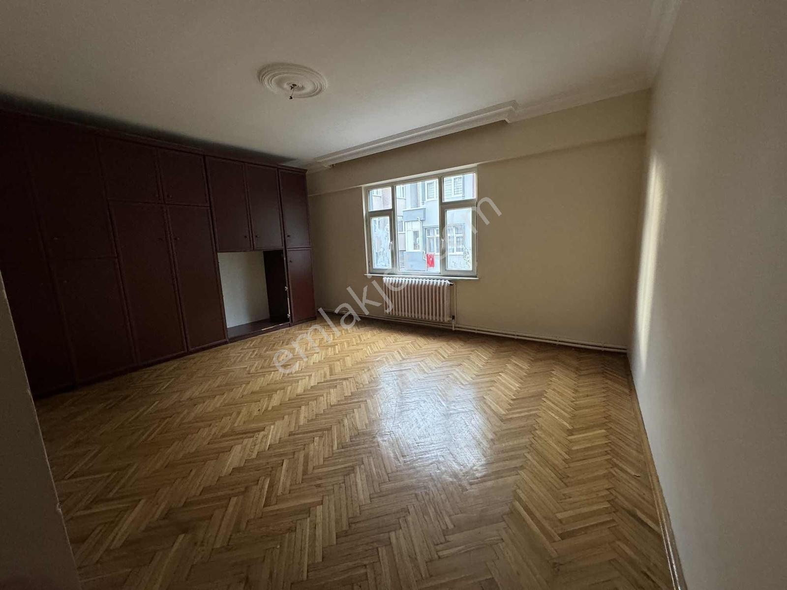 Karaağaç Bulvarı Yakını Çarşı Merkezde 170 M2 3+1 Daire - Görsel 25